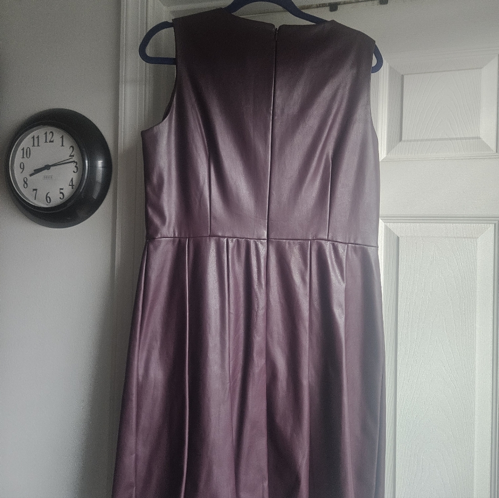 Liz Claiborne Midi Dress Faux Leather - Picture 5 of 7